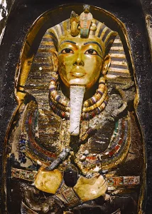 King Tut in Color (2021) พลิกปมปริศนาตุตังคาเมน